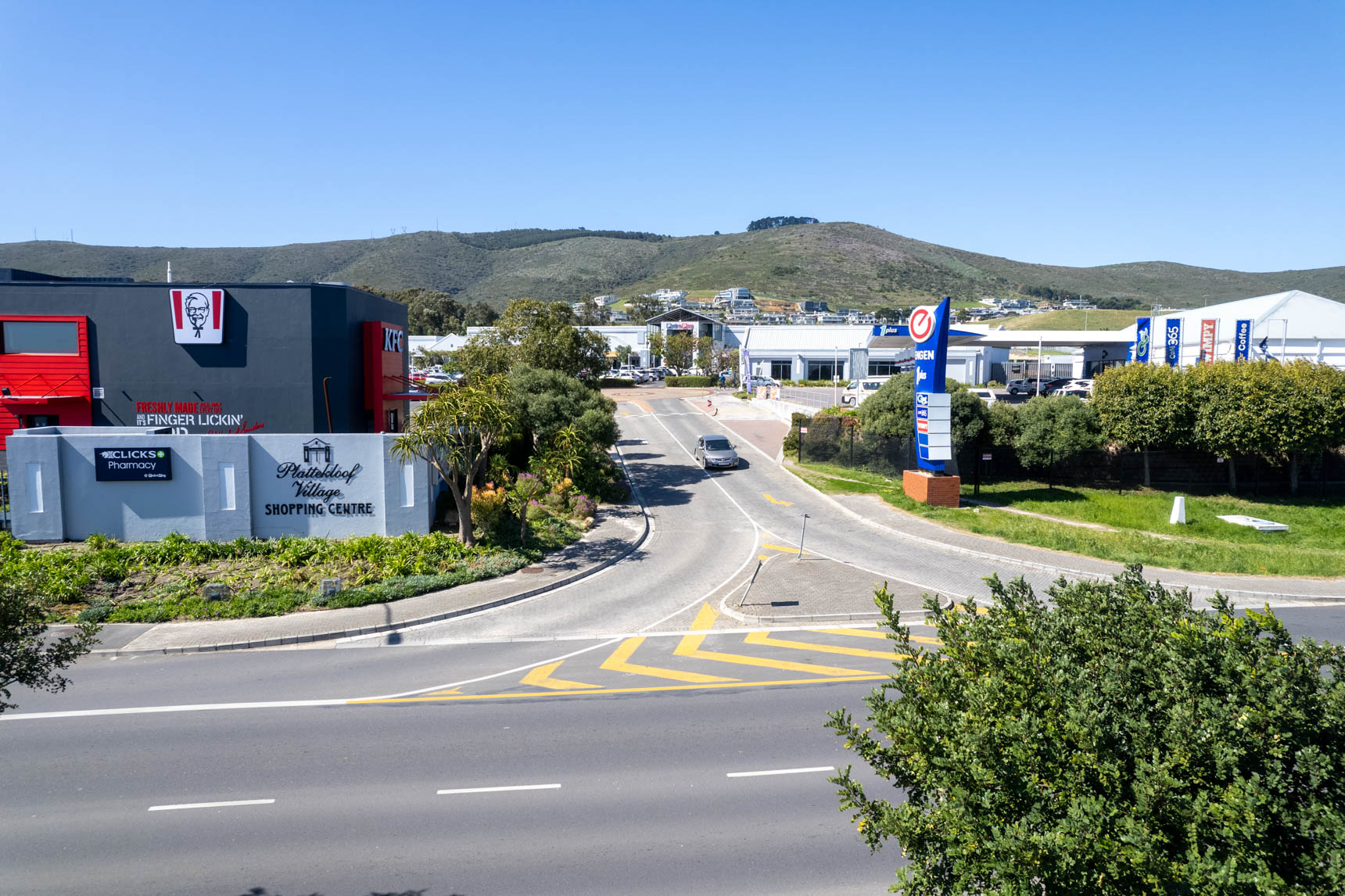Shaun Galolo � Property Photography � Plattekloof Village_ -28 Home Page Sandown Retail Crossing